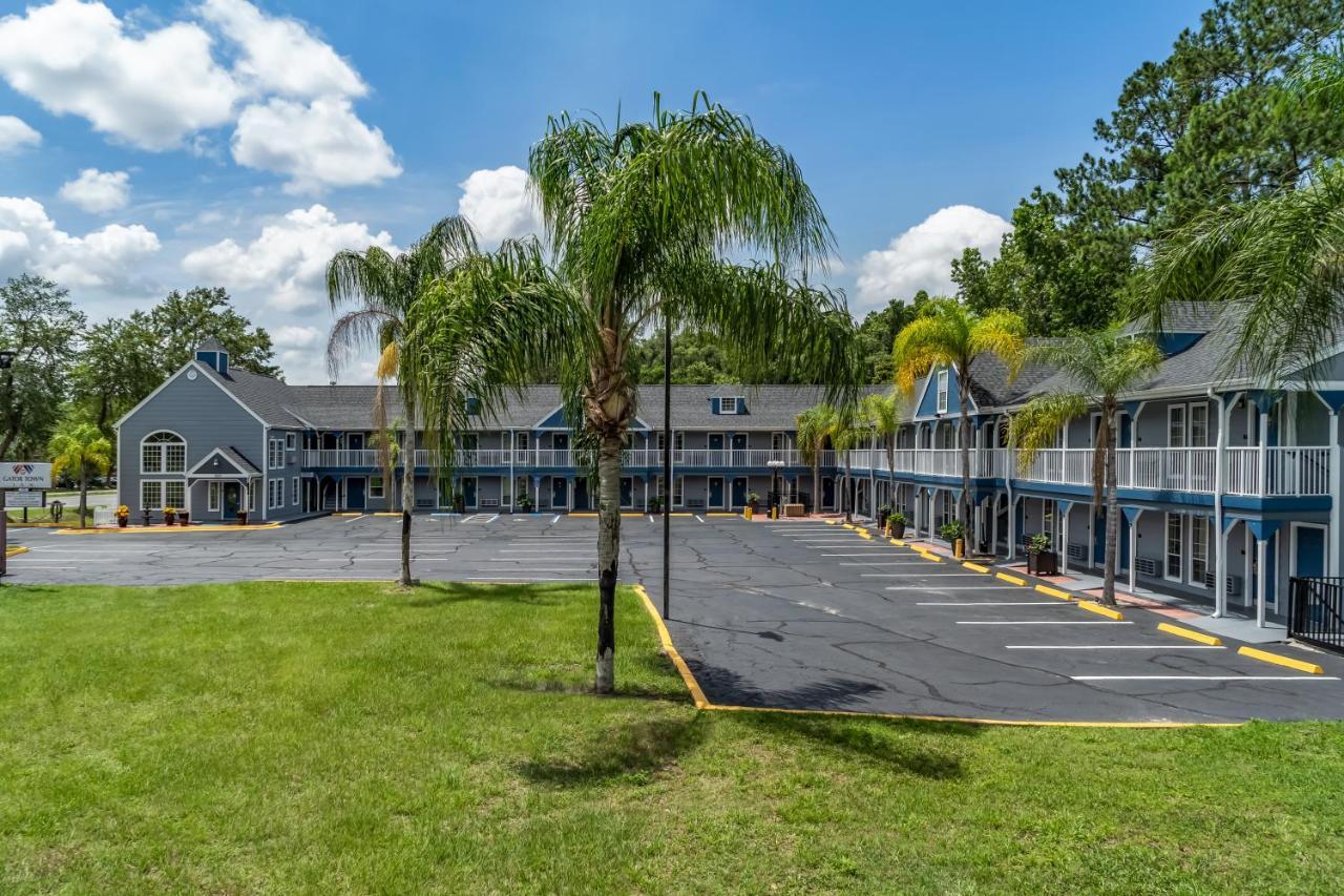 Gatortown Inn Gainesville Buitenkant foto