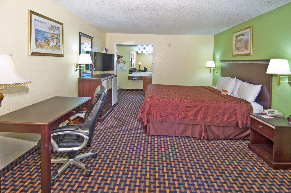 Gatortown Inn Gainesville Buitenkant foto